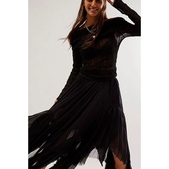 Free People FP One Clover Skirt Asymmetrical Tiered Black XS NEW - Picture 4 of 4